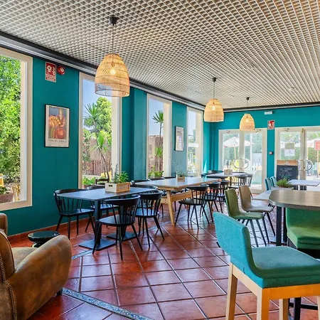 Ibis Cadiz 호텔 2*