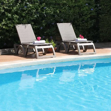 Ibis Cadiz Hotel 2*